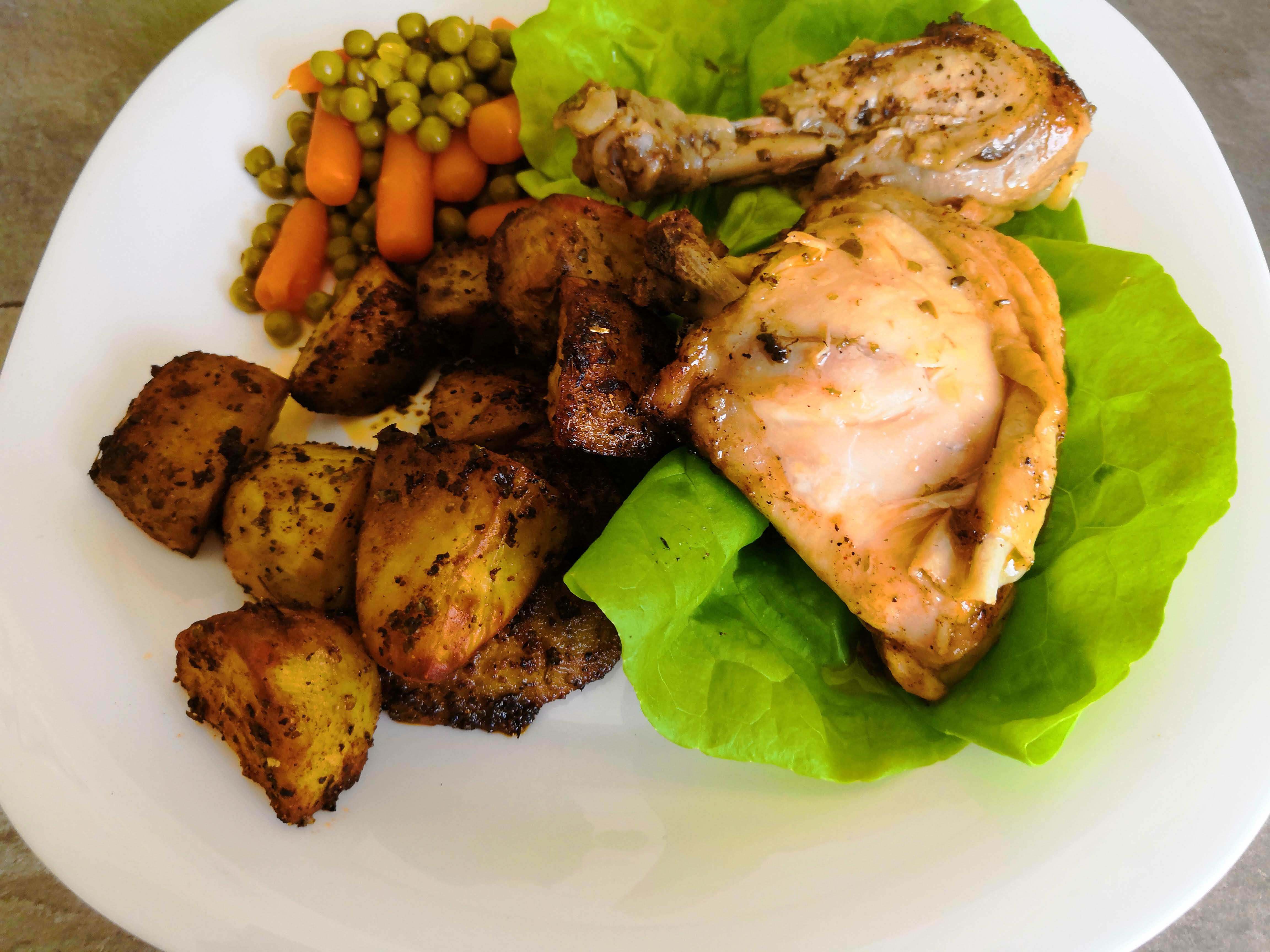 kurczak z pieczonym ziemniaczkami